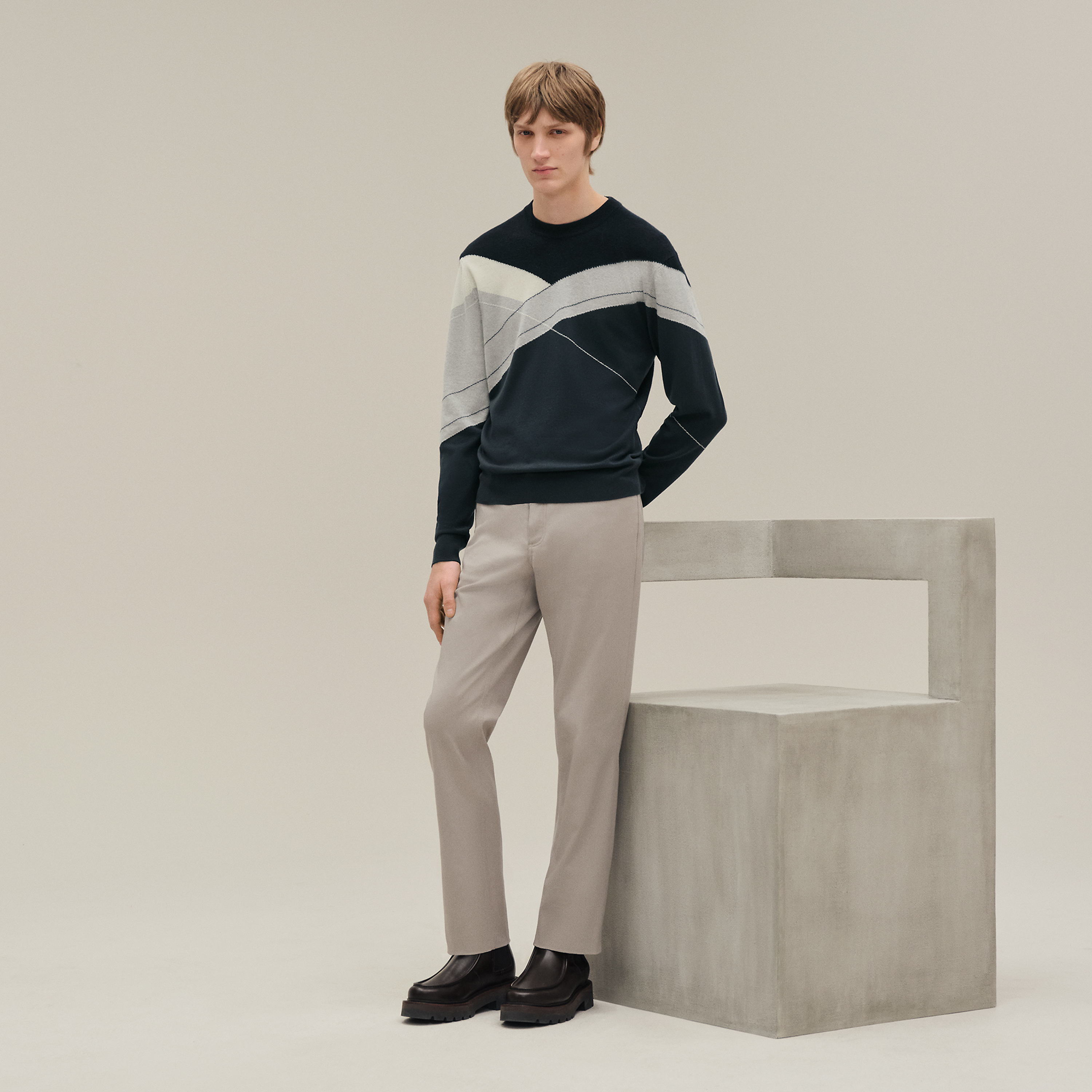 "Casaque" crewneck sweater