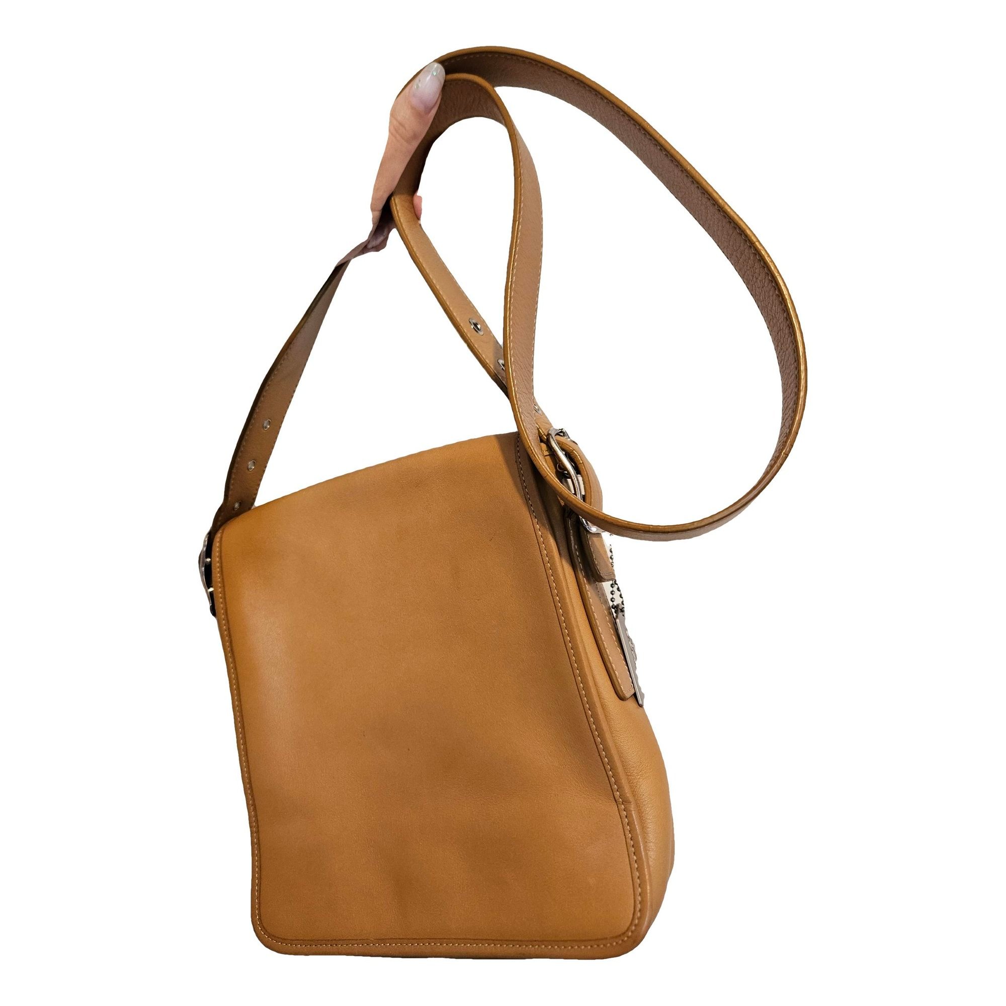 Leather crossbody bag