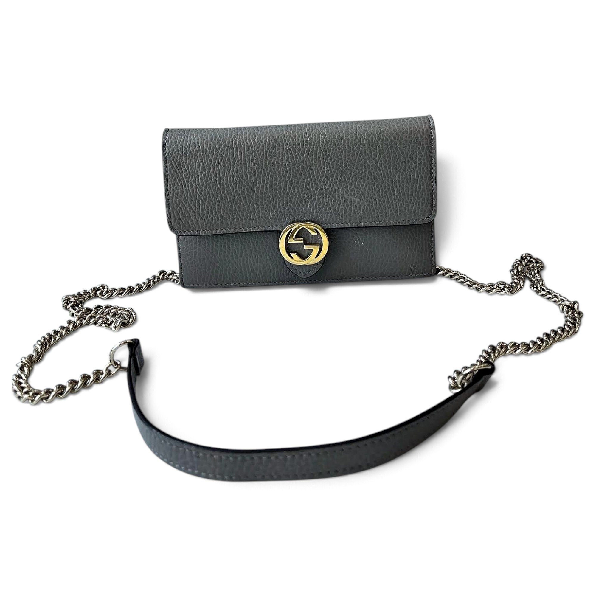 GG Marmont leather crossbody bag