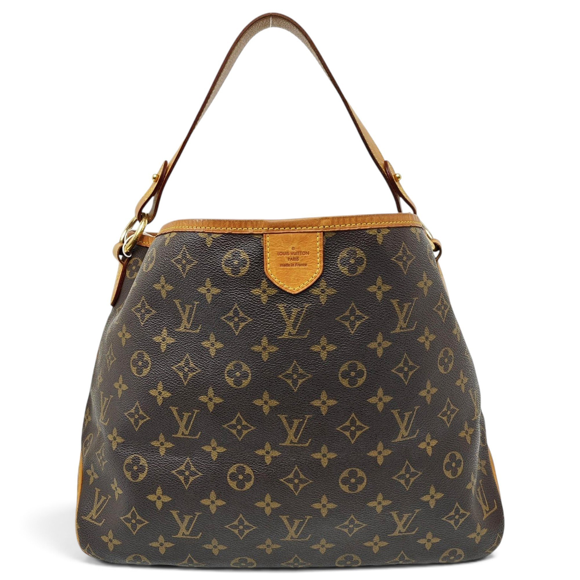 Delightful cloth handbag