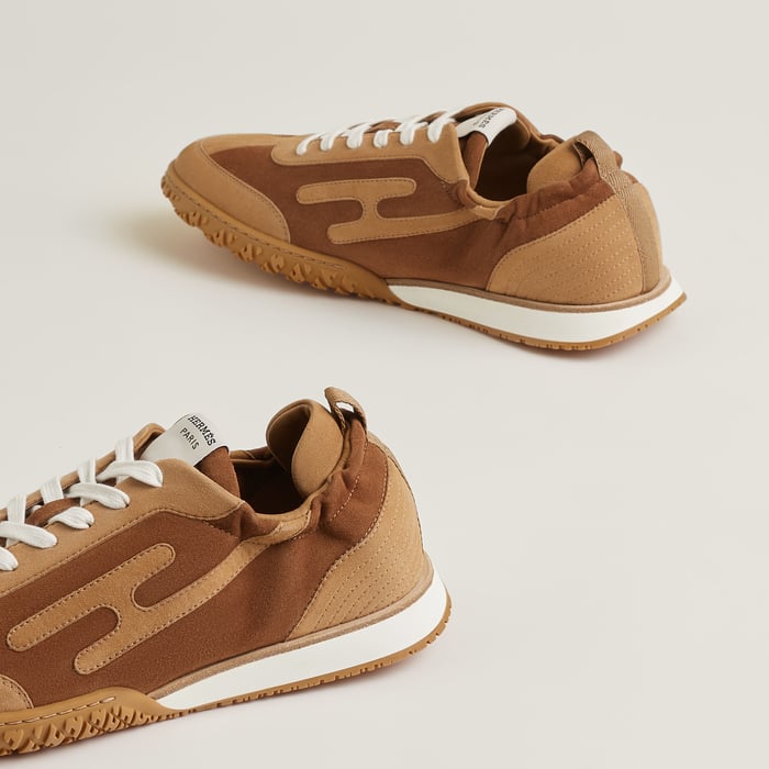 Jet Sneaker