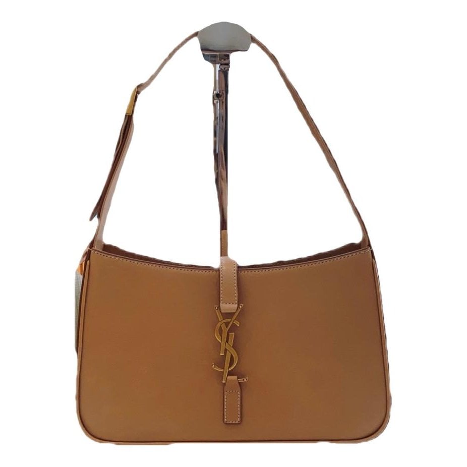 Le 5 à 7 leather handbag
