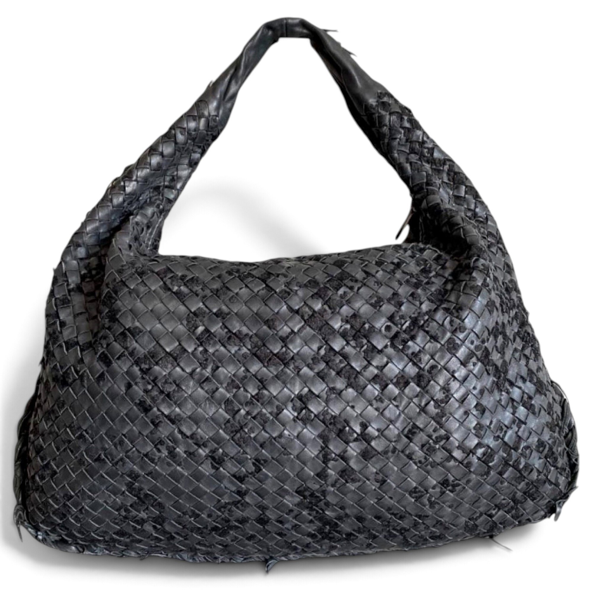 Veneta leather handbag