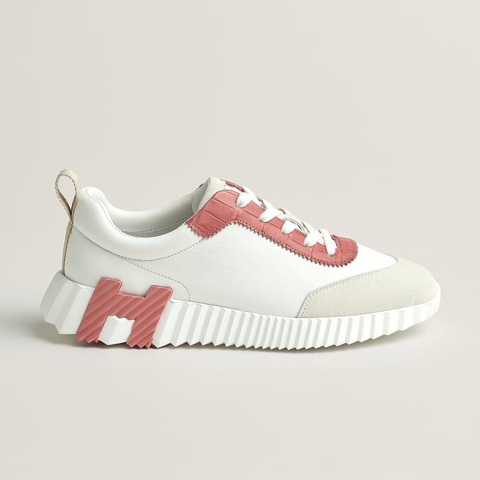 Bouncing Sneaker
