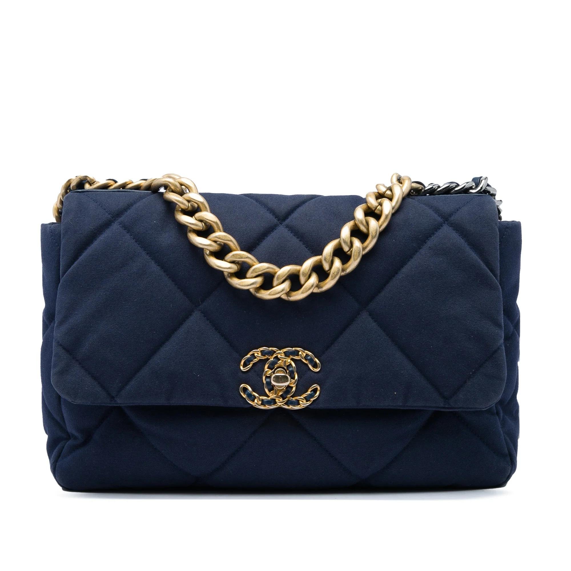 Chanel 19 cloth handbag