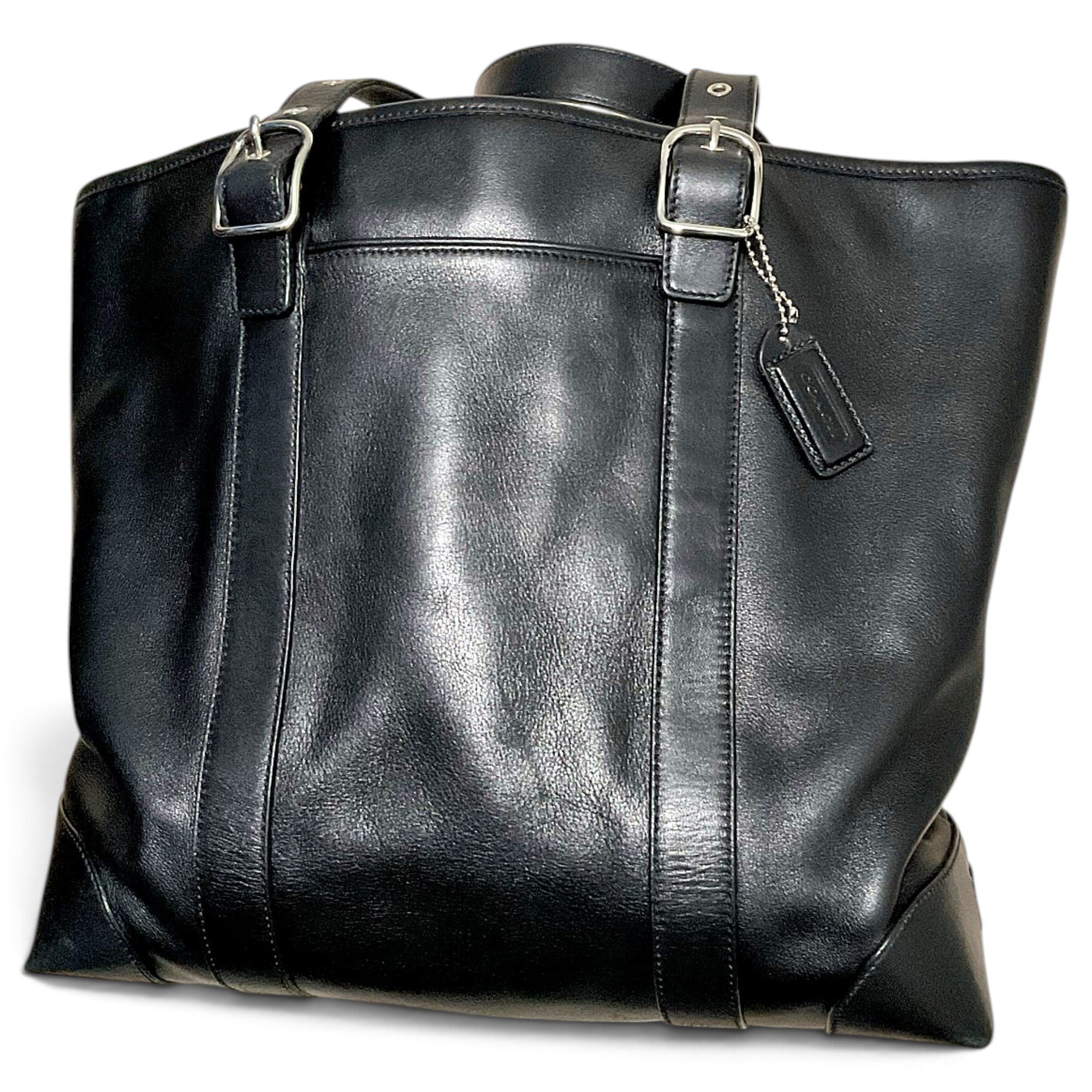 Leather tote