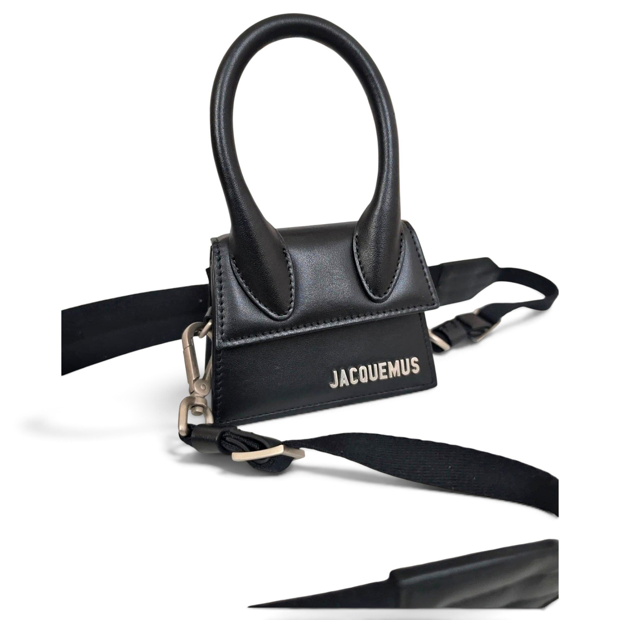 Chiquito leather mini bag