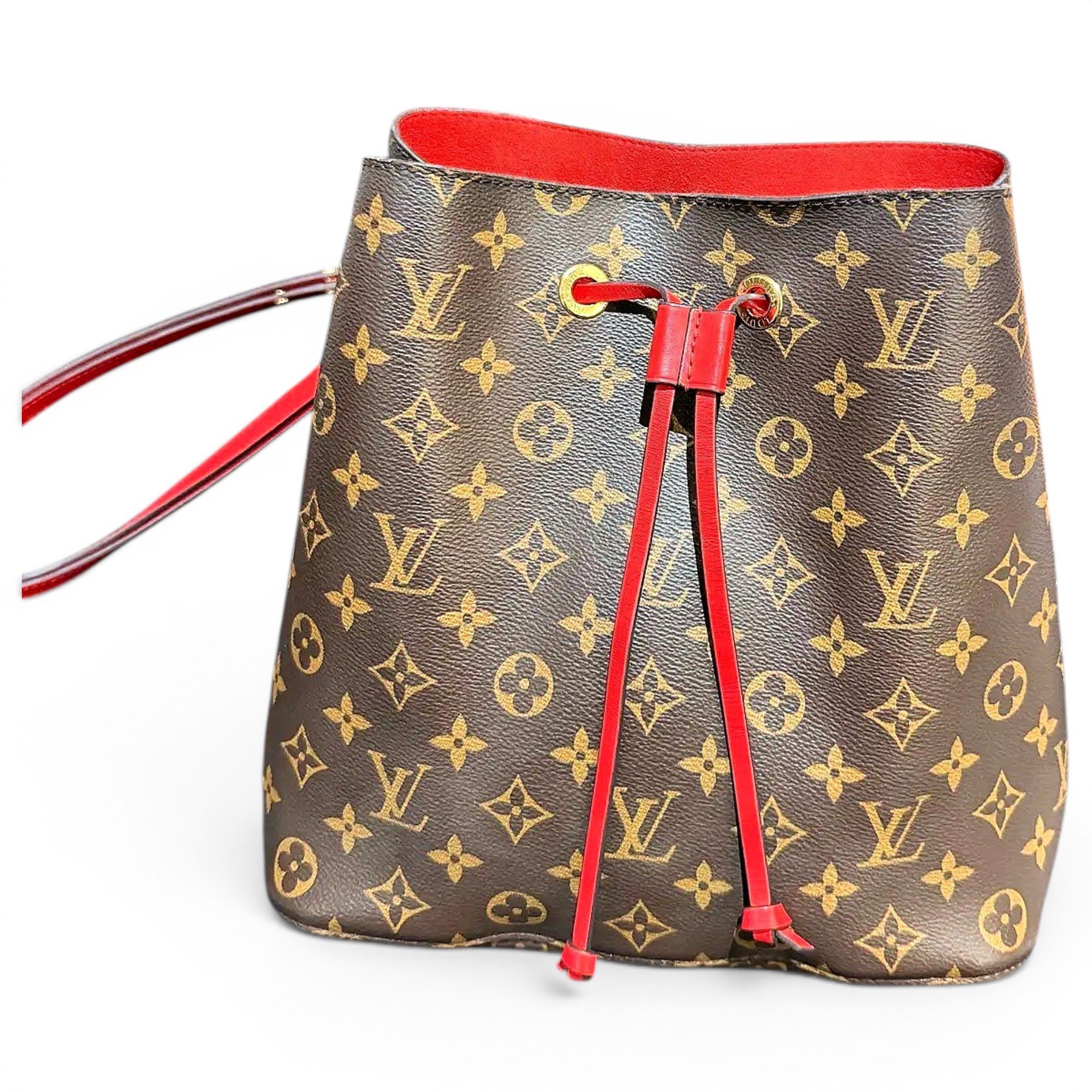 NéoNoé vinyl handbag