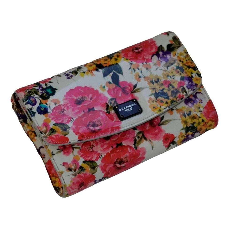 Patent leather crossbody bag