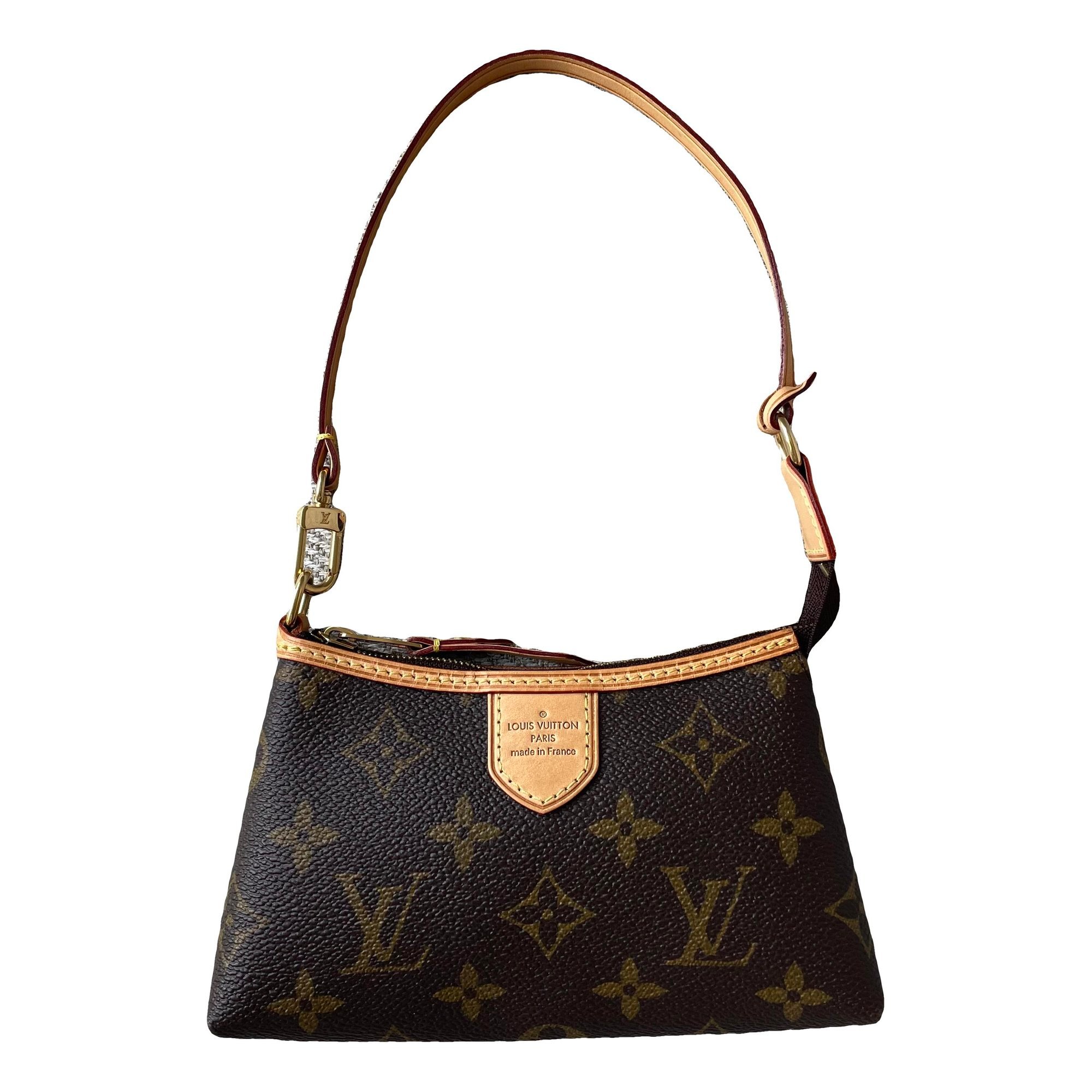 Delightful cloth handbag