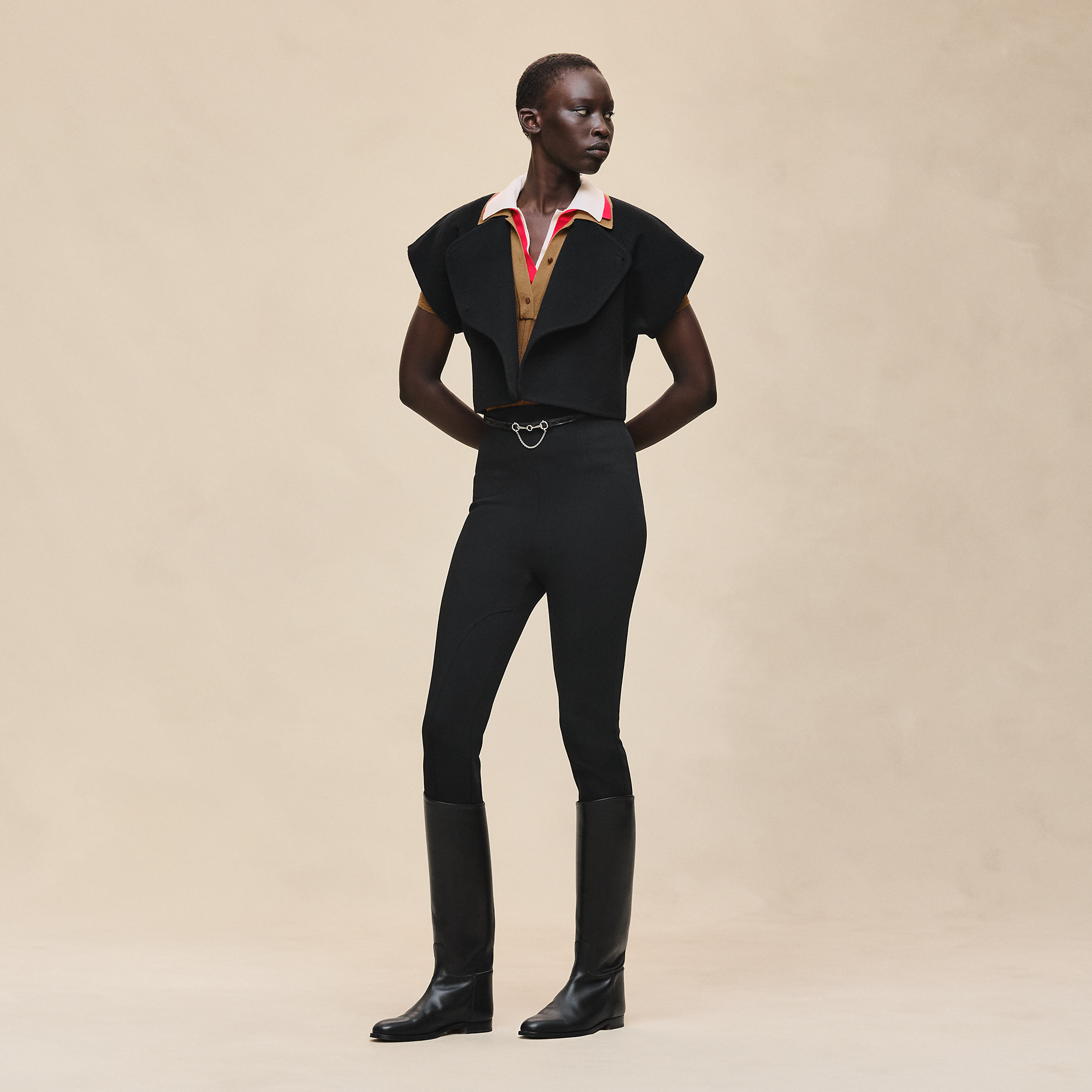 High-waisted pants