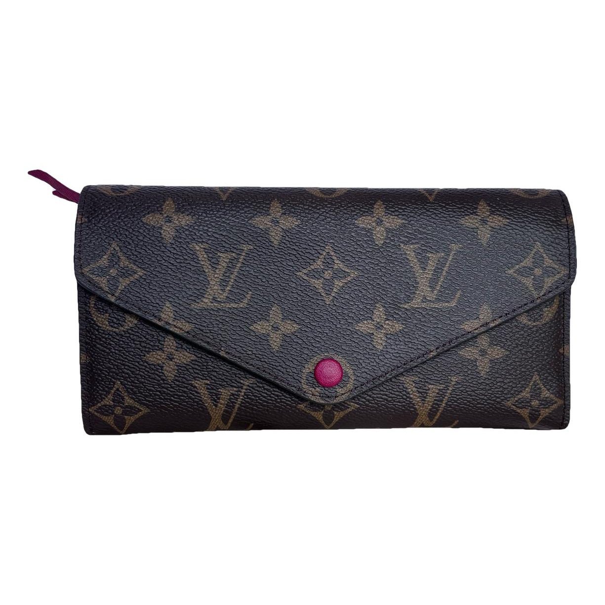 Patent leather handbag