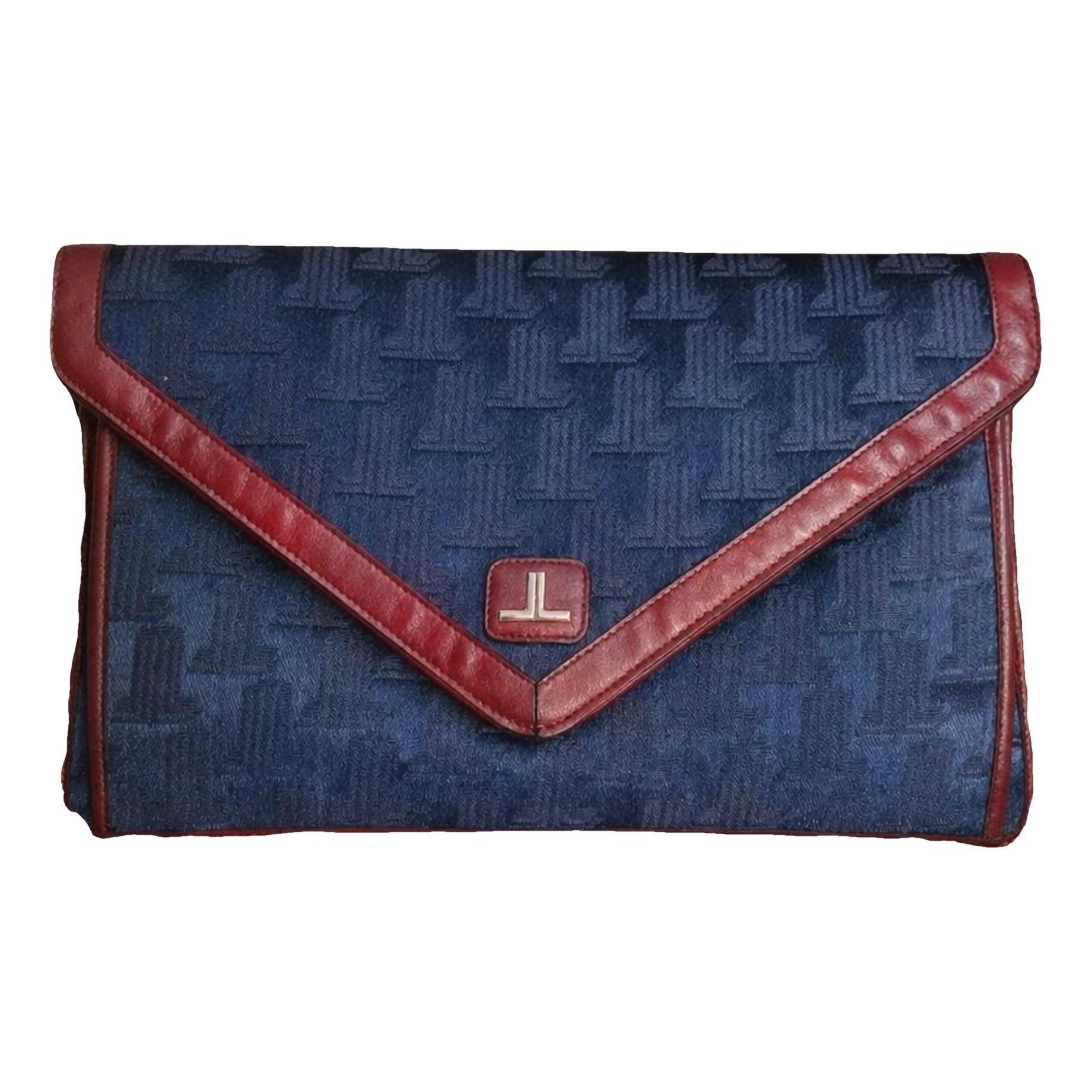 Cloth clutch bag