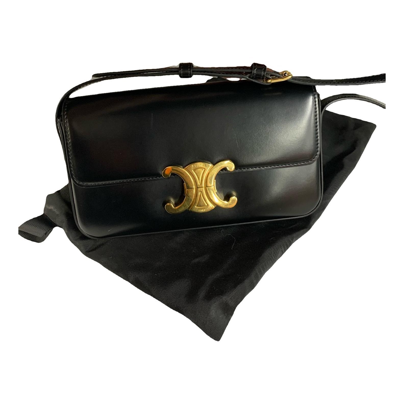 Triomphe Long leather handbag