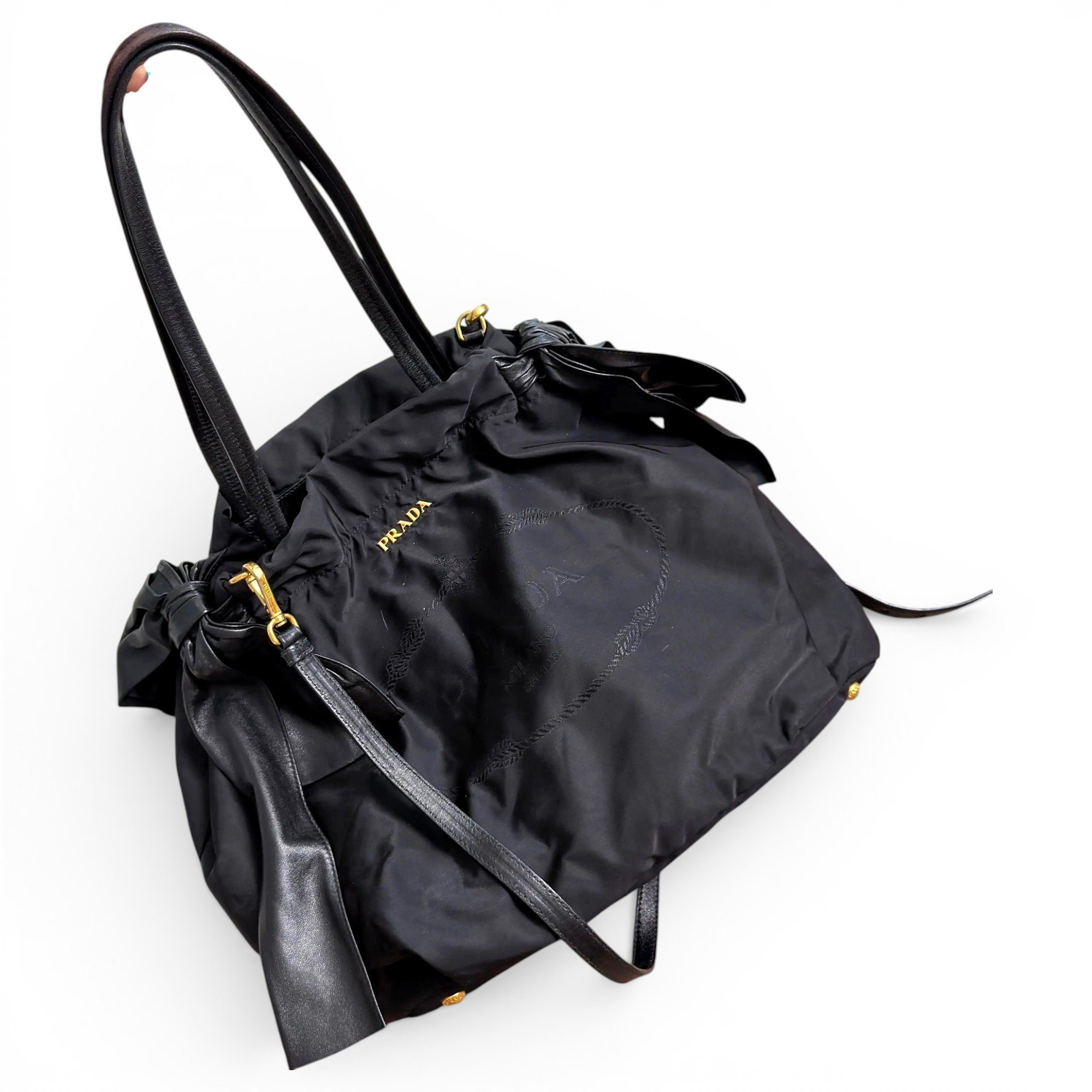 Leather handbag