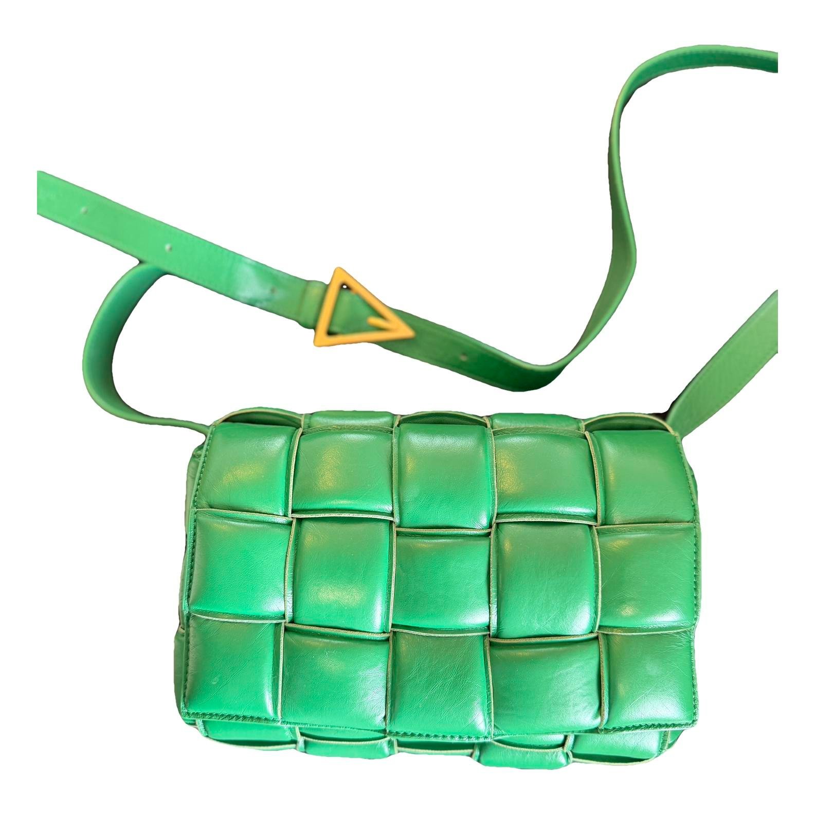 Cassette leather crossbody bag