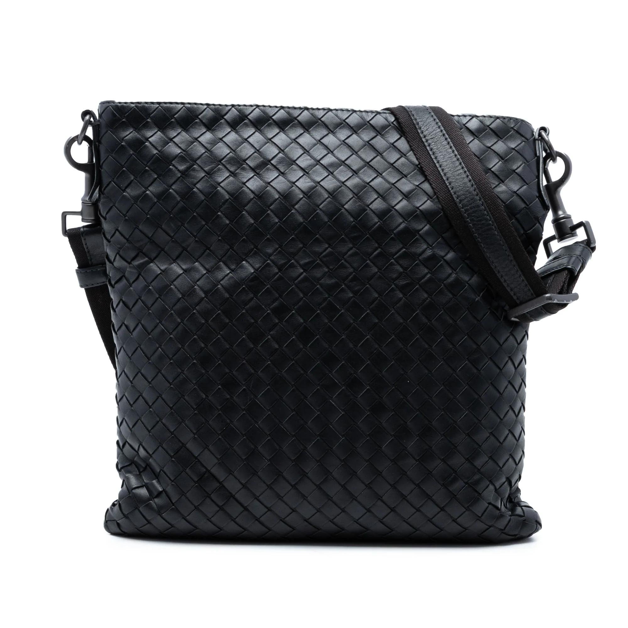 Veneta leather crossbody bag