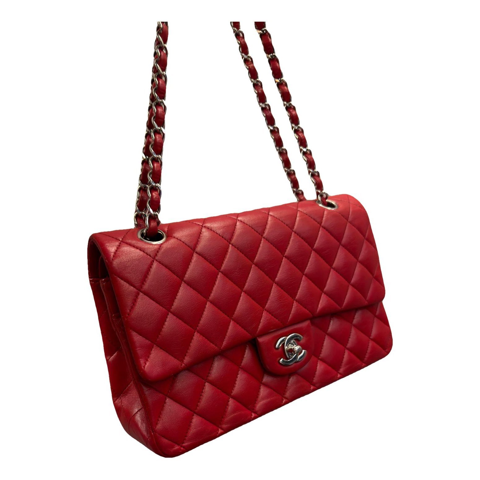 Chanel Timeless/Classique leather crossbody bag