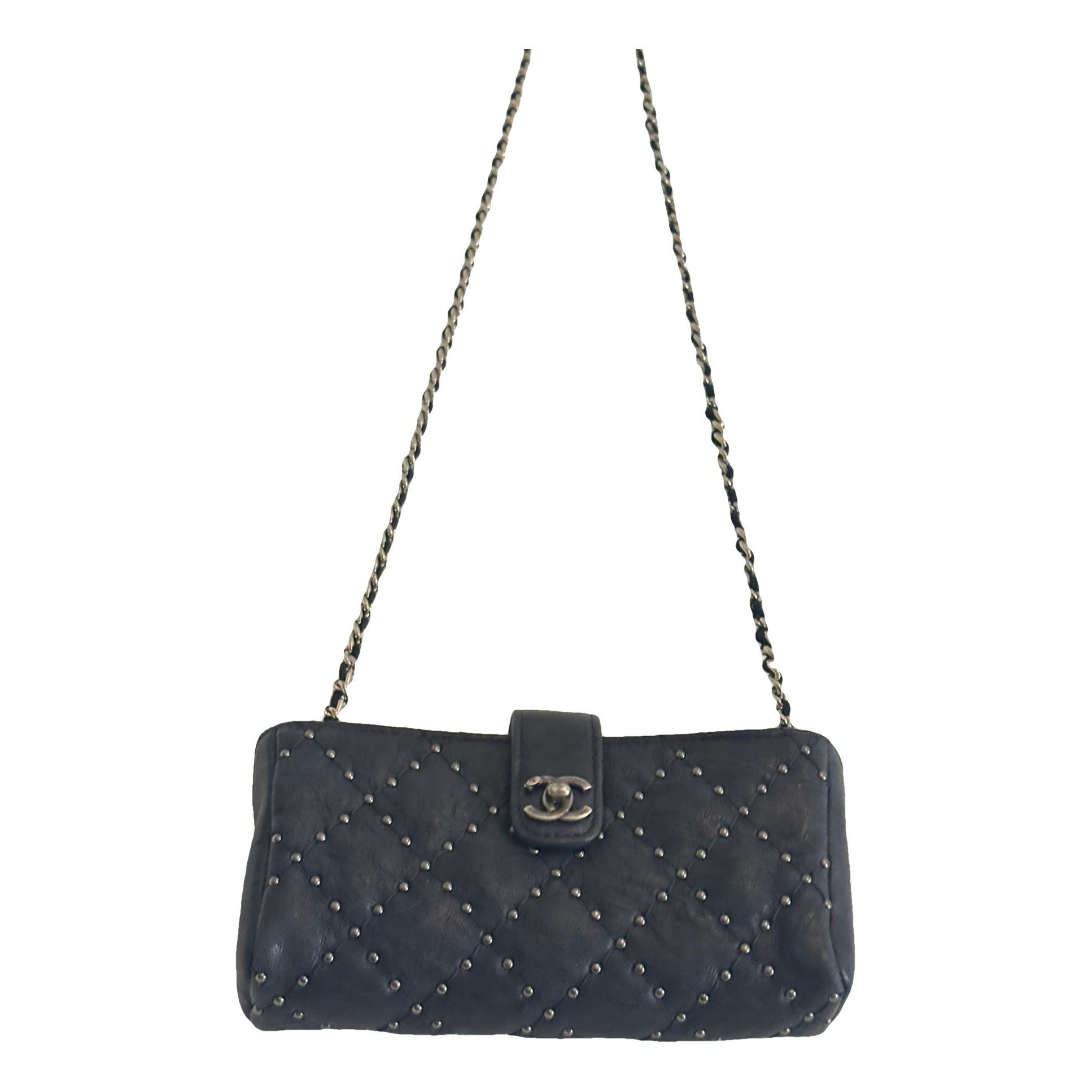 Timeless/Classique leather crossbody bag