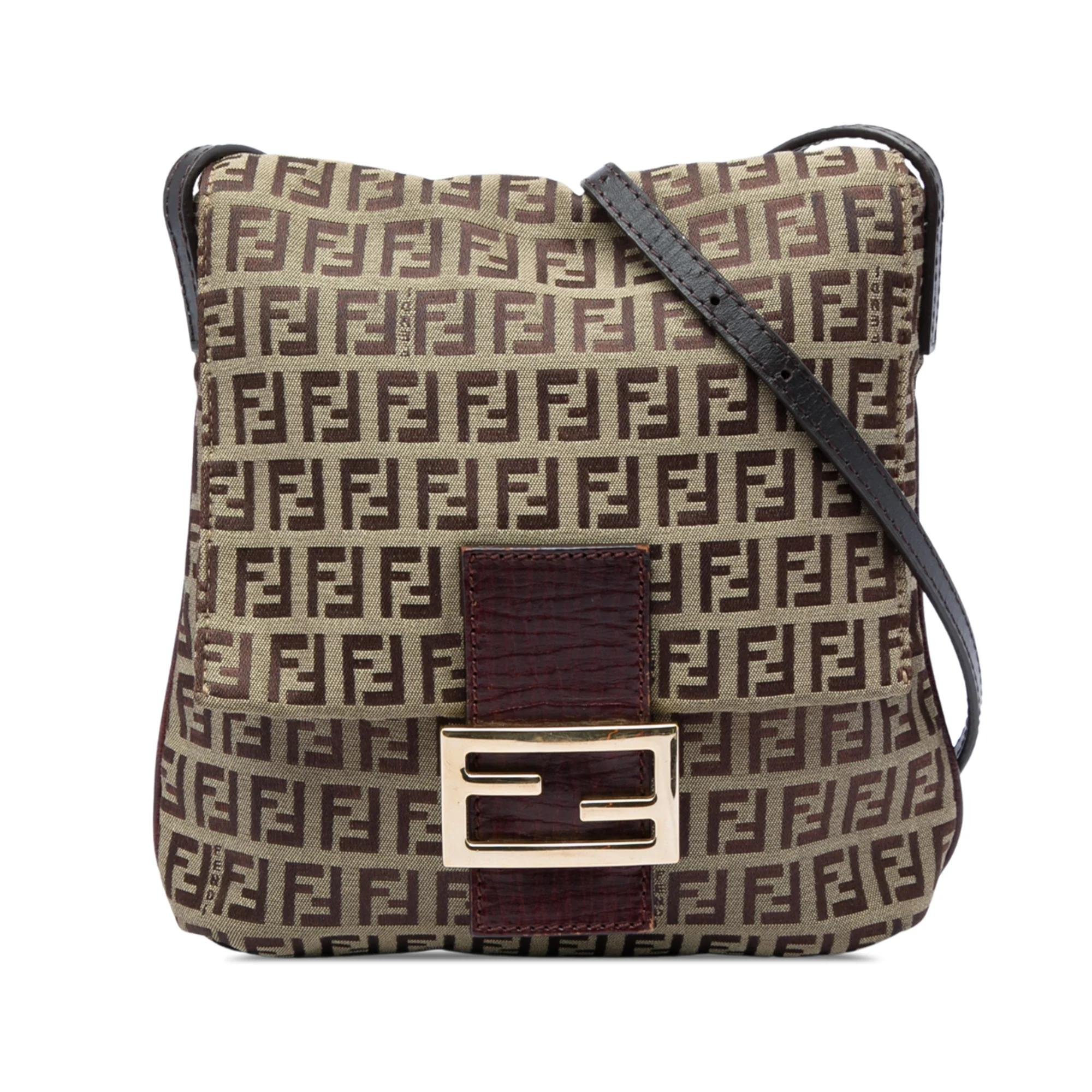 Pocket leather handbag