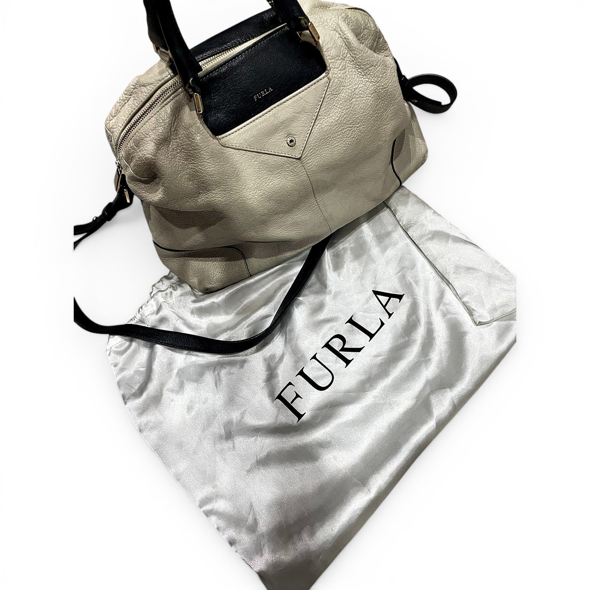 Leather handbag