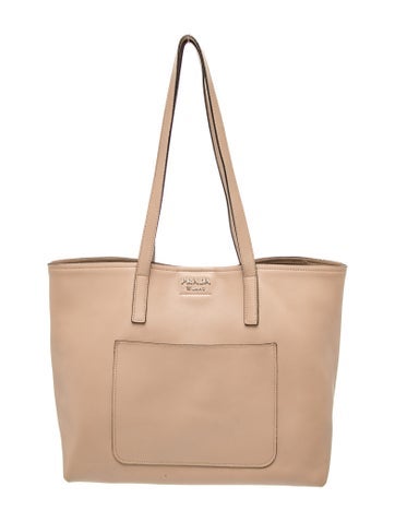 City Calf Leather Tote