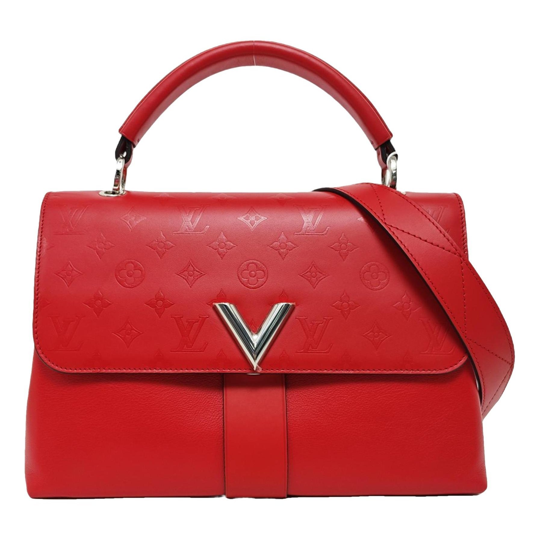 Very Messenger leather crossbody bag