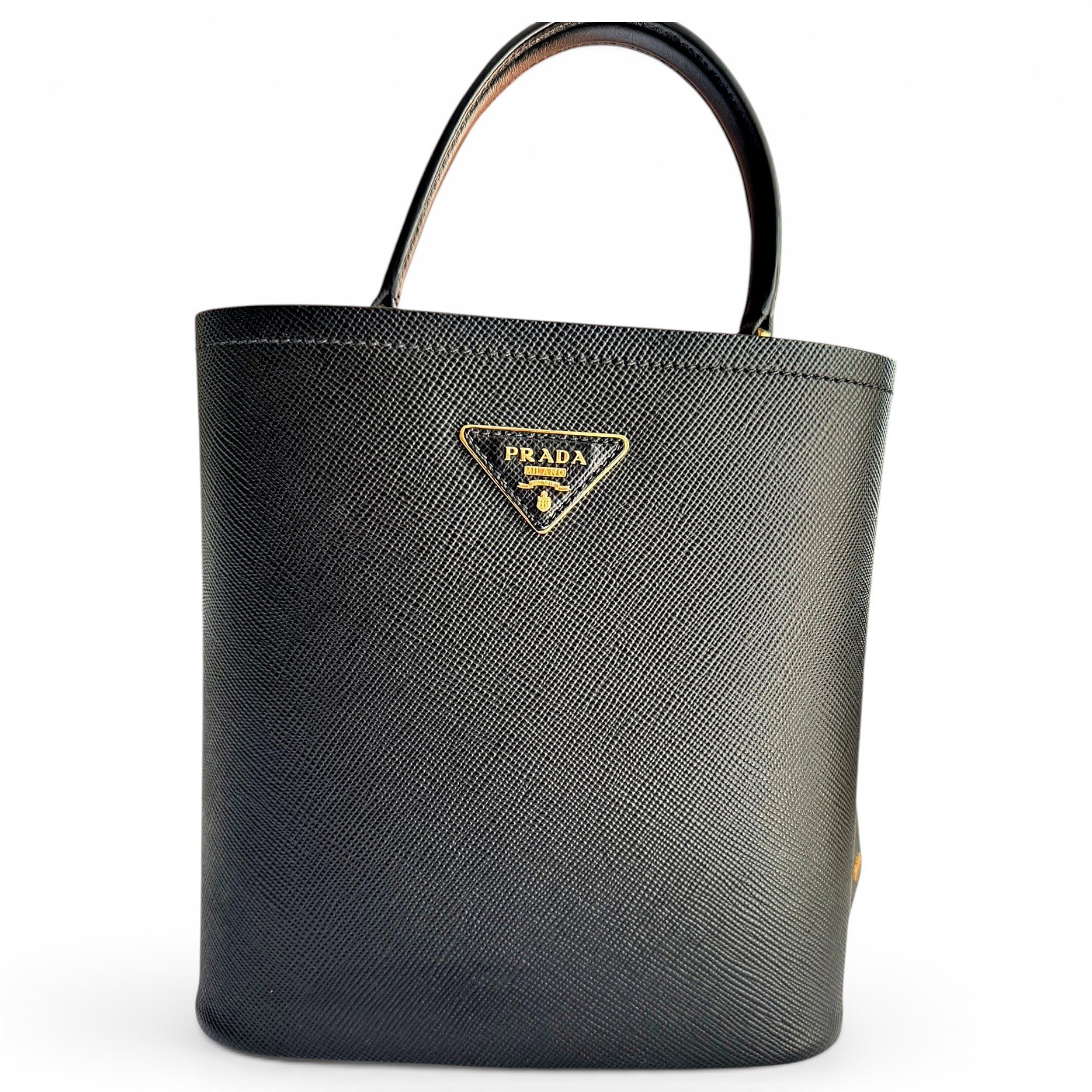 Panier leather handbag