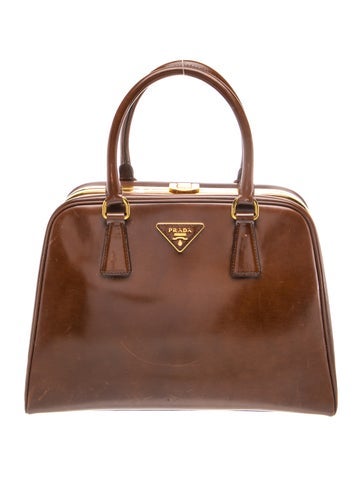 Saffiano Vernice Leather Pyramid