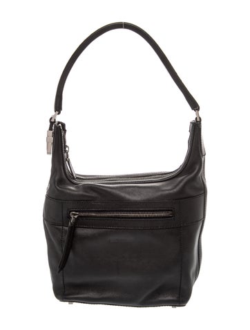 GG Canvas Shoulder Bag