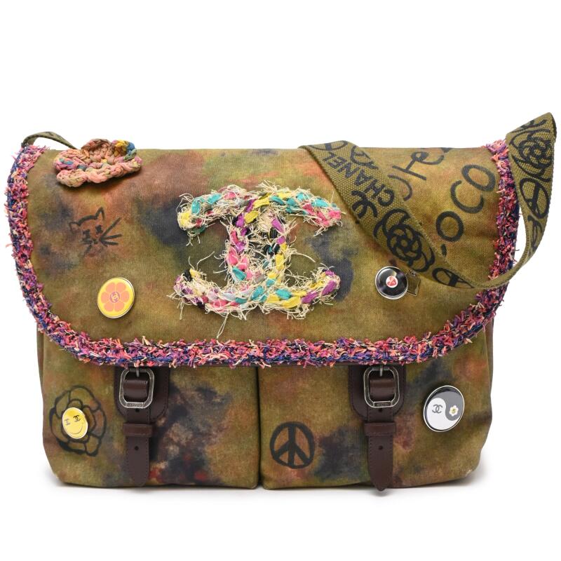 Multicolor Graffiti Tweed and Khaki Toile On The Pavement Large Messenger Bag Ruthenium Hardware, 2015