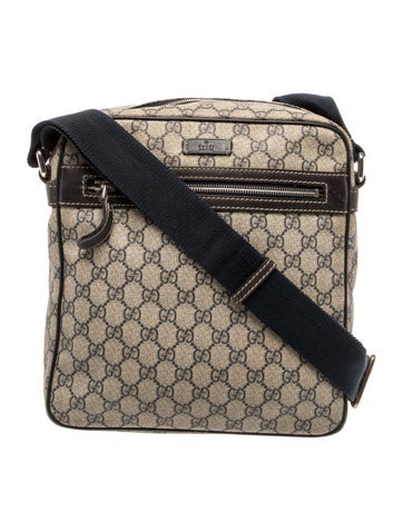 GG Supreme Messenger Bag