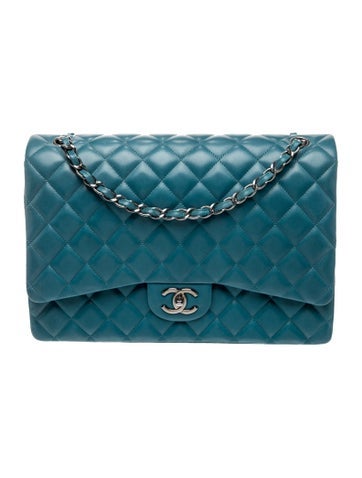 Classic Maxi Double Flap Bag