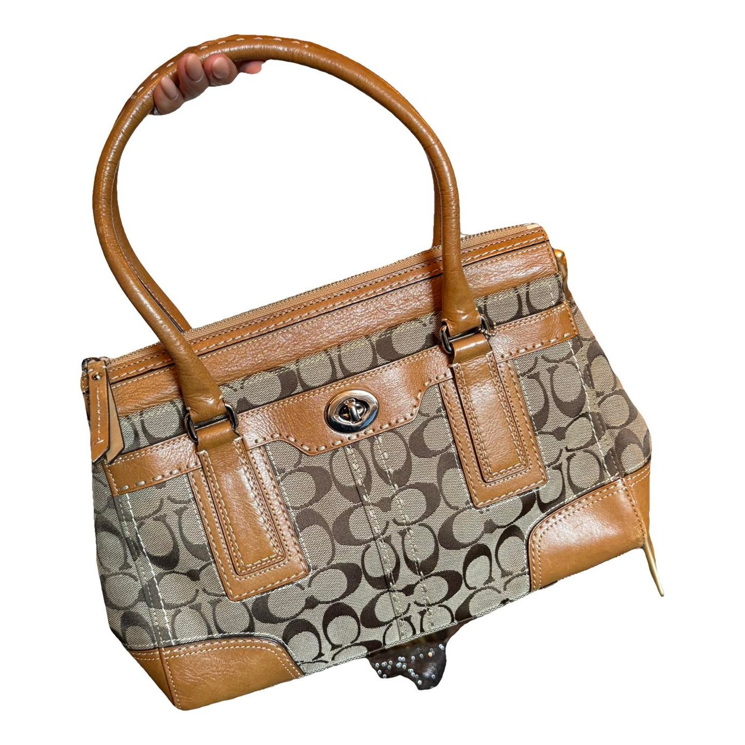 Leather handbag