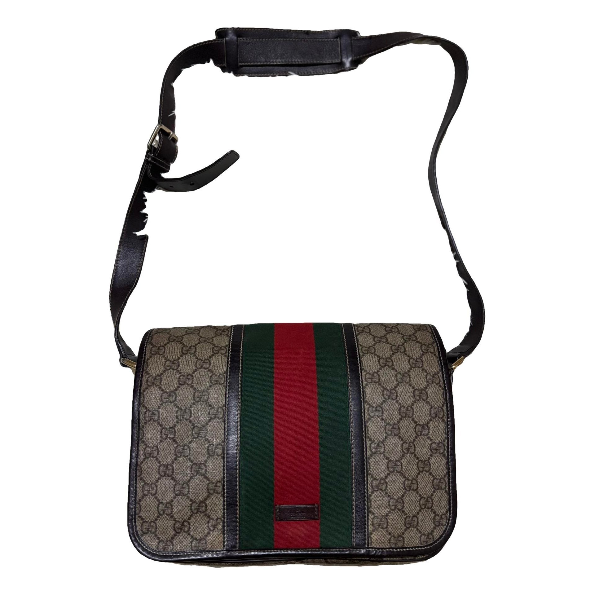 Leather travel bag