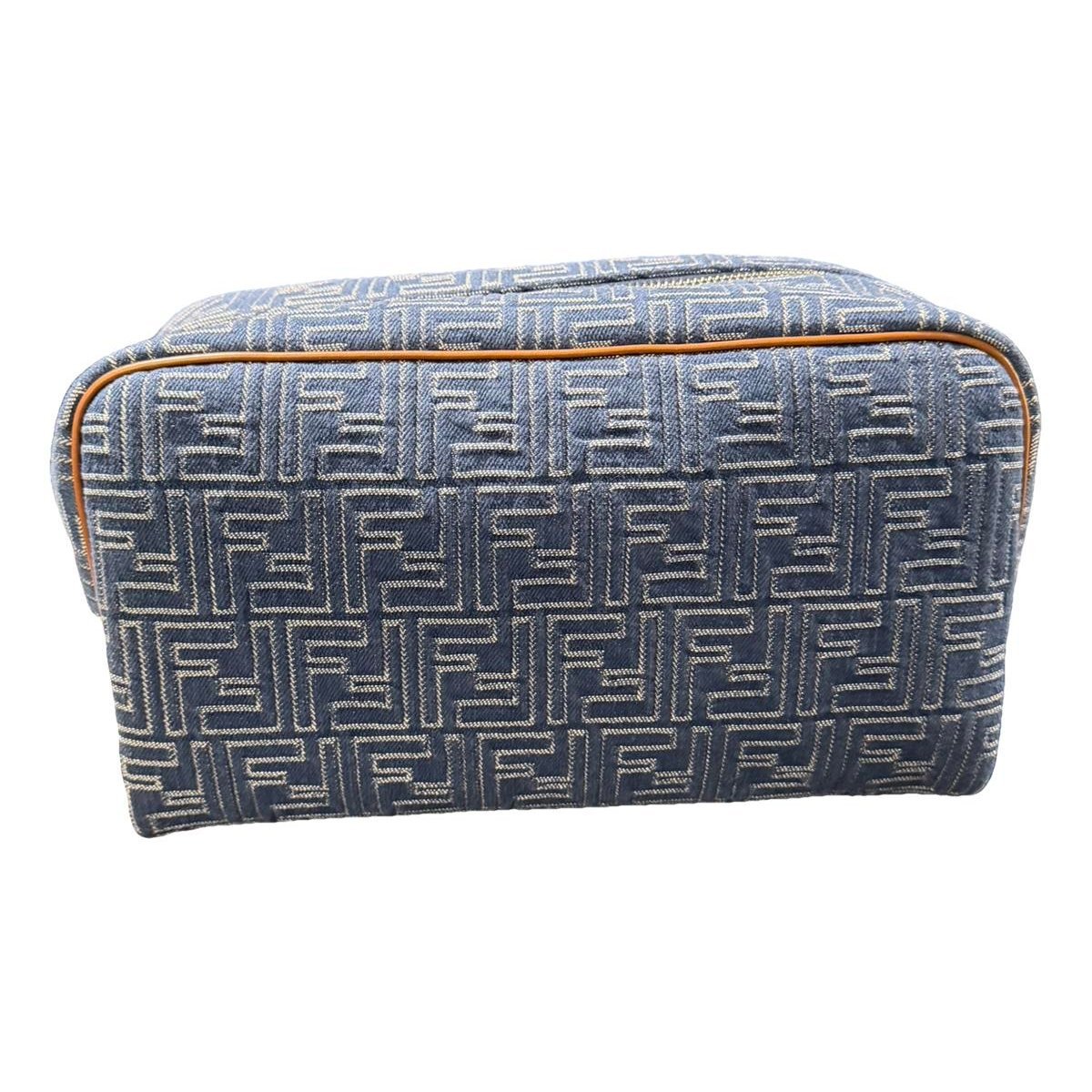 Clutch bag