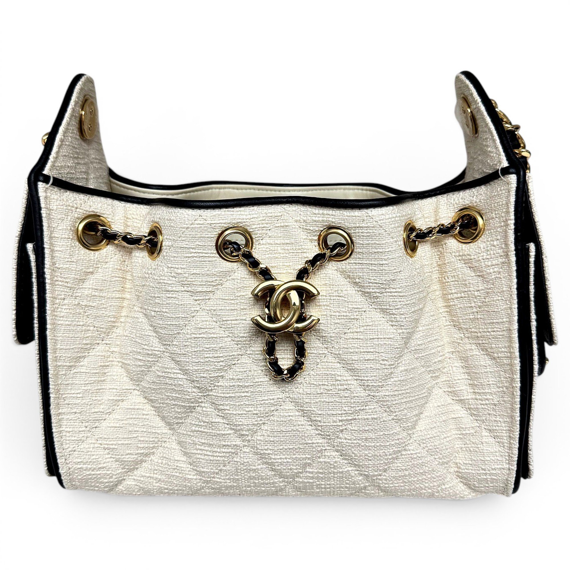 Chanel 25 cloth crossbody bag