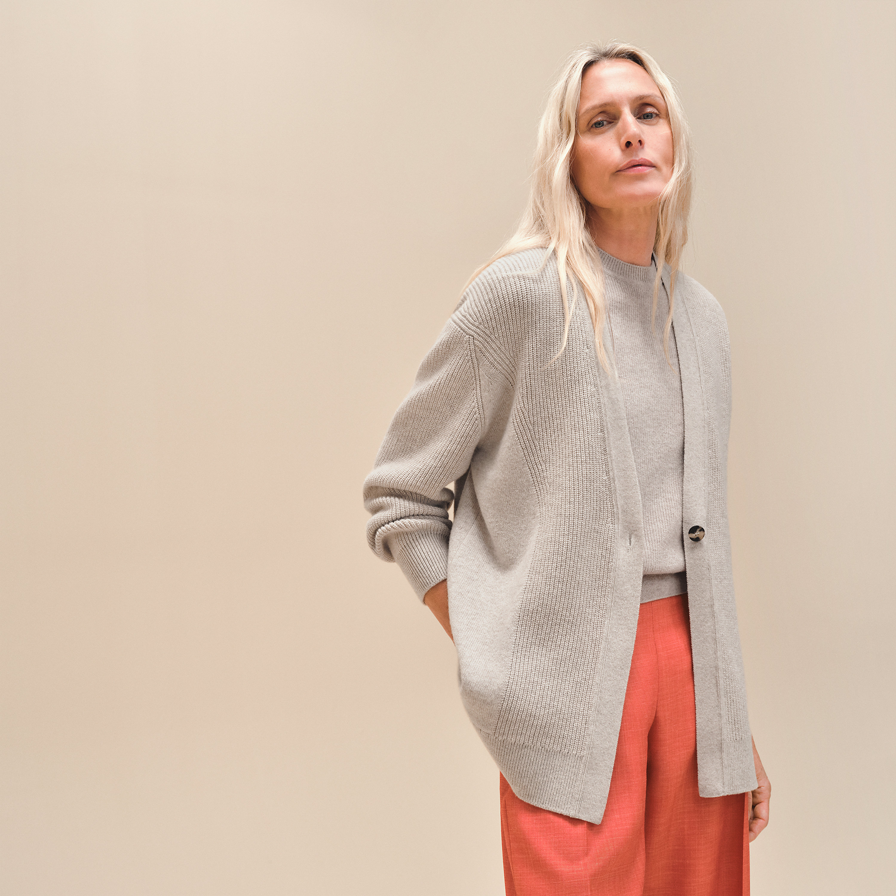 Cashmere mid-length cardigan