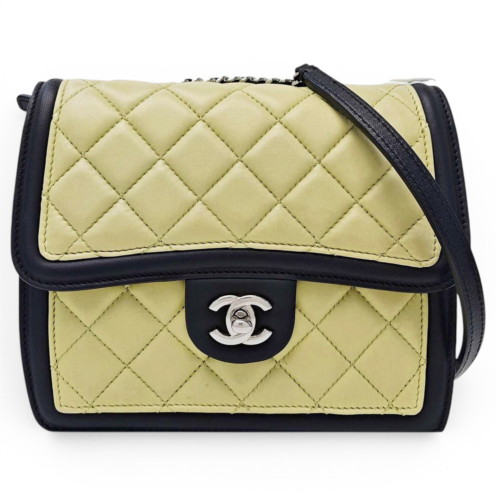 Timeless/Classique leather crossbody bag