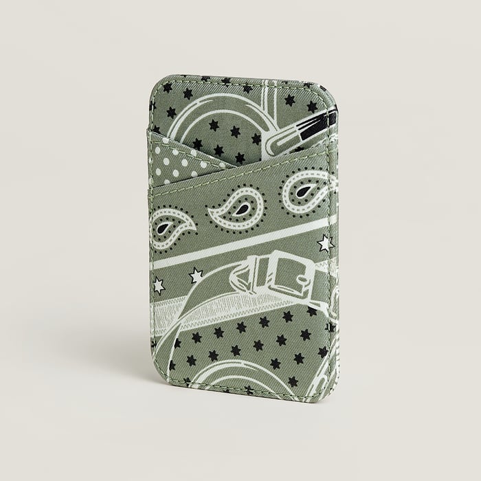 "Bandana Eperon d'Or" Magsafe Card Holder