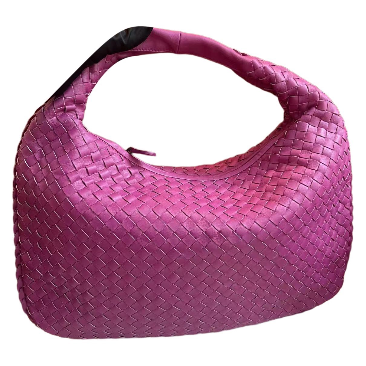 Veneta leather handbag