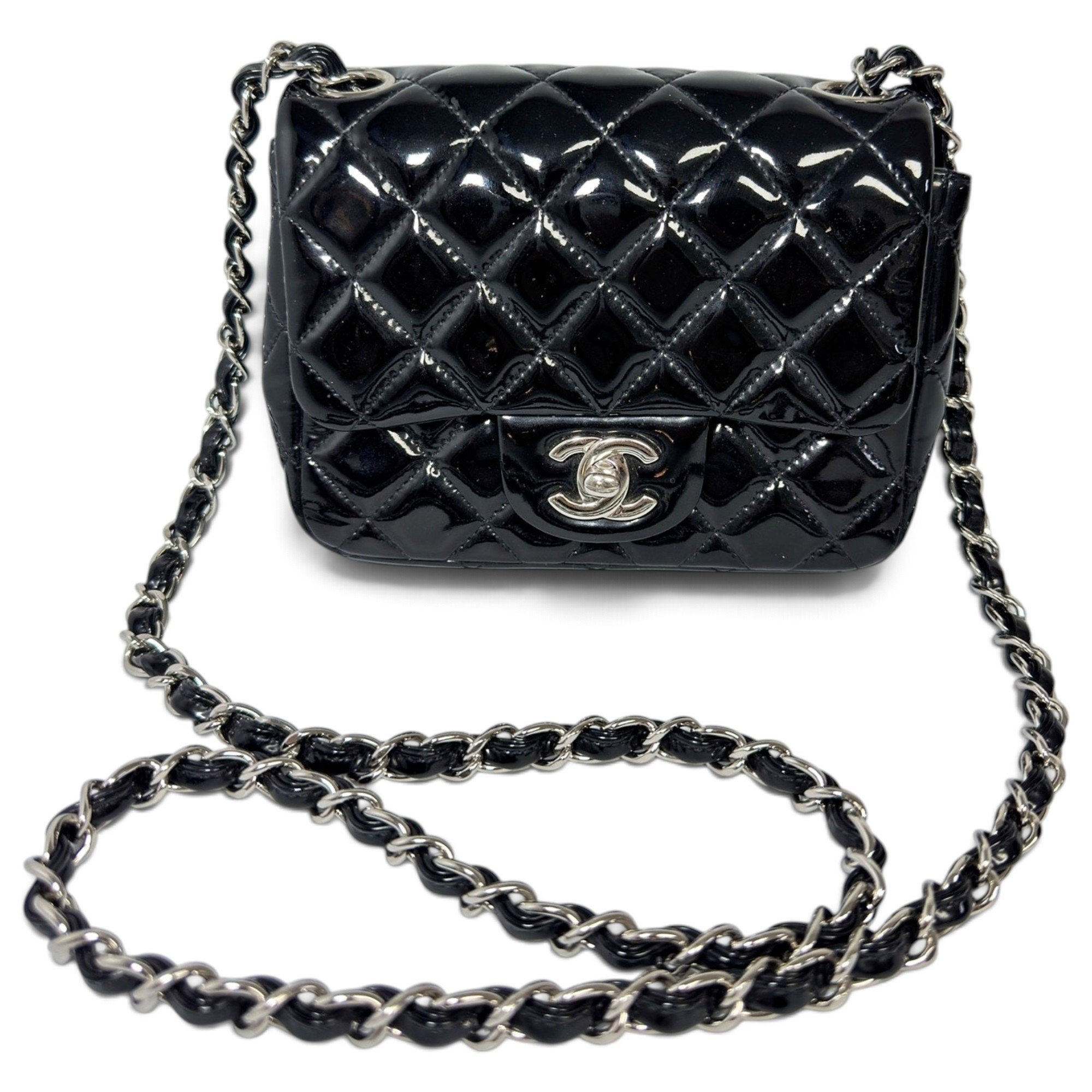 Timeless/Classique patent leather crossbody bag