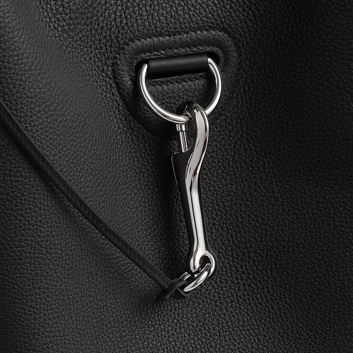 Noir Seau Mousqueton Bag