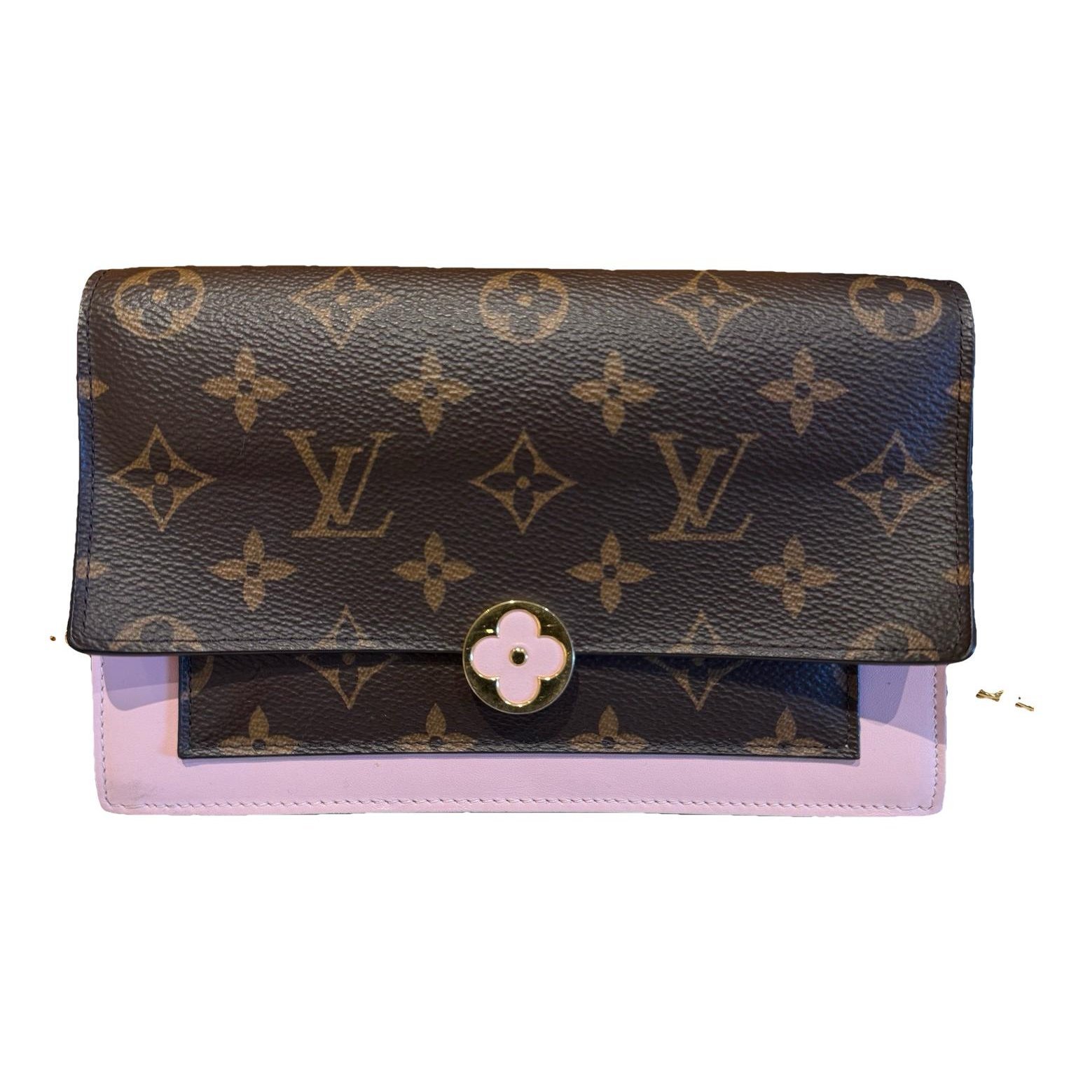 Louis Vuitton Maxi Multi Pochette Accessoires leather bag