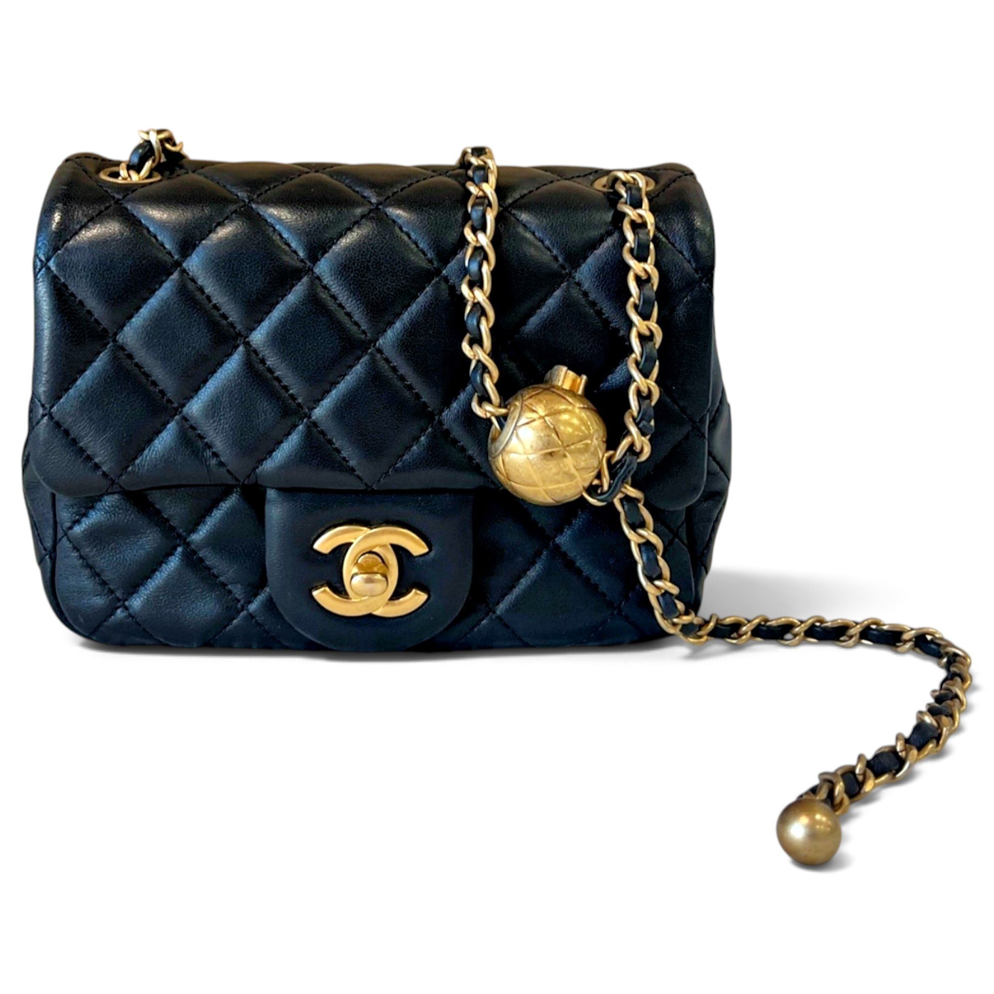 Timeless/Classique leather crossbody bag