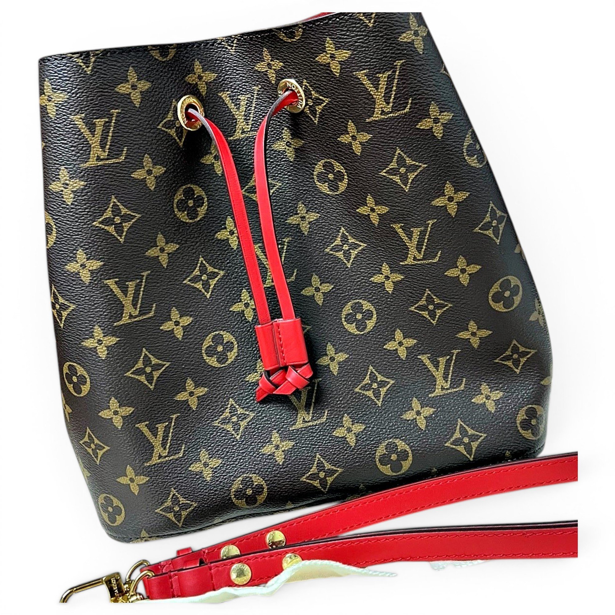 NéoNoé leather handbag
