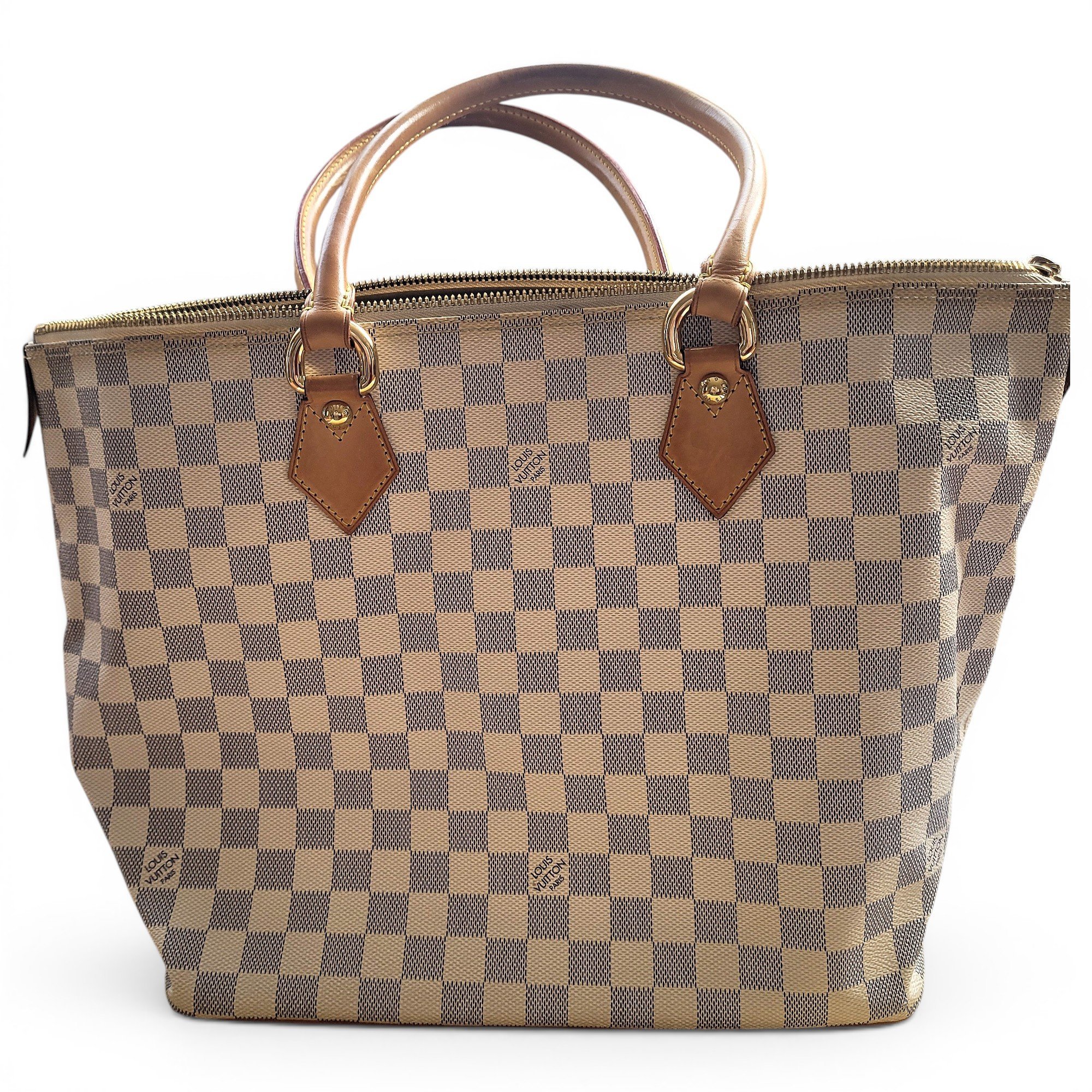 Saleya leather handbag