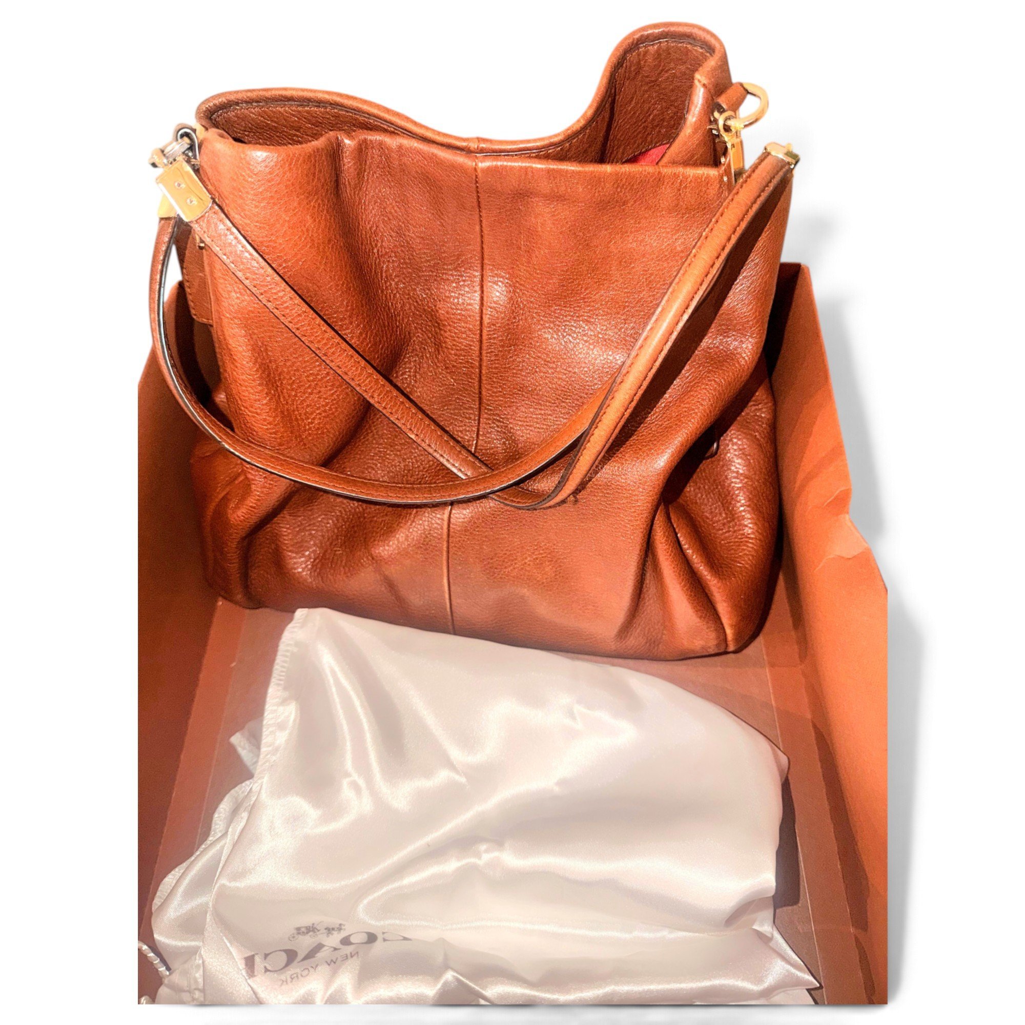 Madison Phoebe leather handbag
