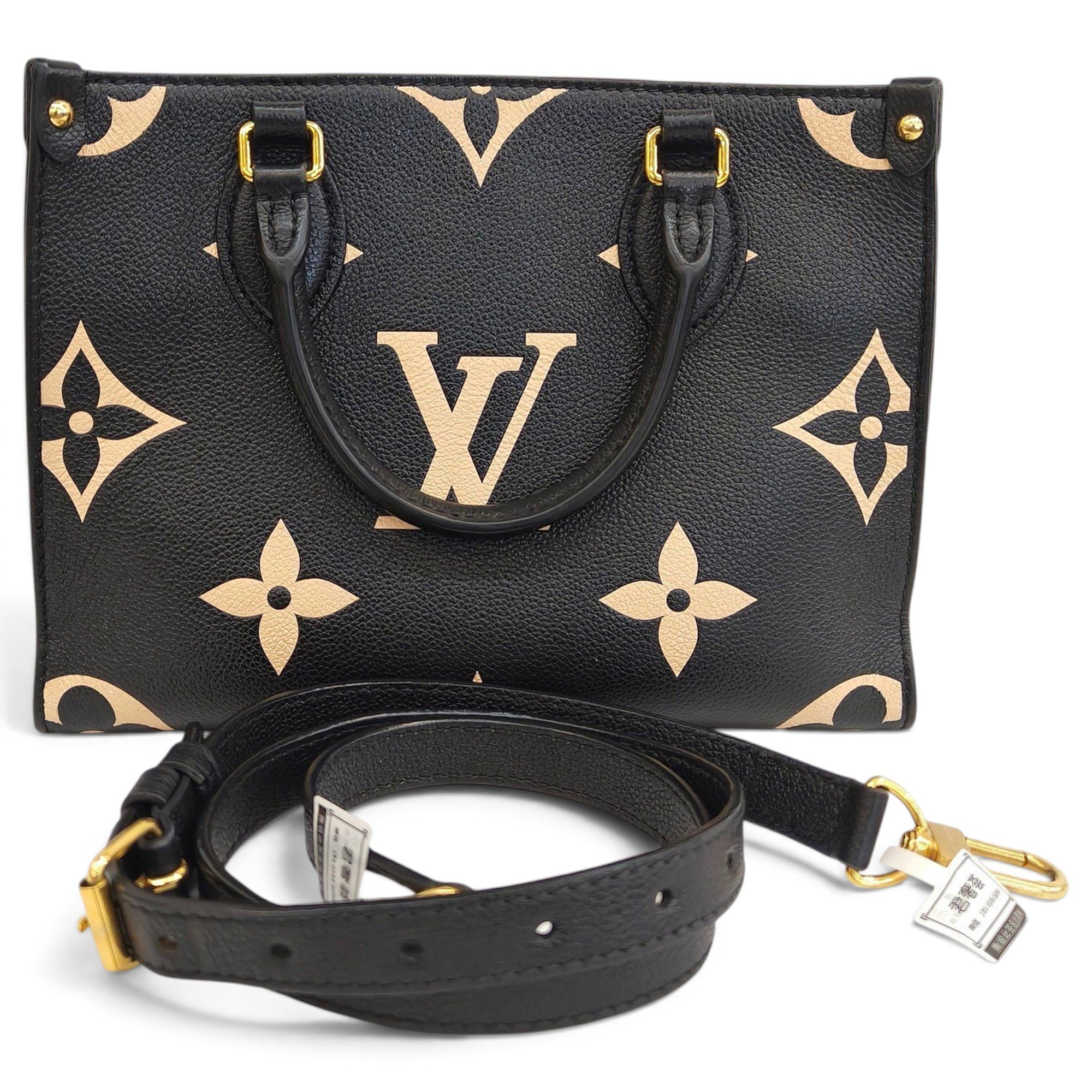 Onthego leather handbag