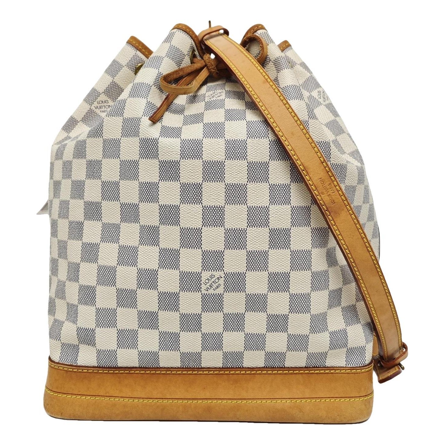 Nano Noé leather handbag
